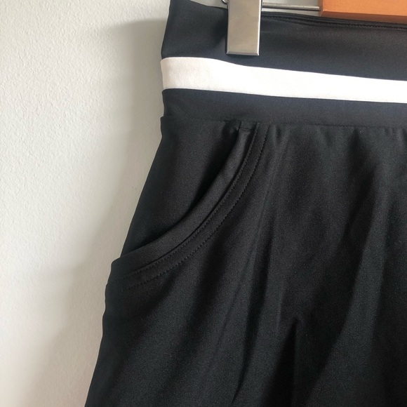 NWOT Adidas Women’s Tennis Club Skirt (M) - Picture 4 of 11